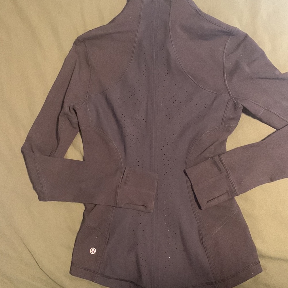Lululemon Forme Black Laser Cut Define Jacket Gold Hardware - Picture 2 of 4